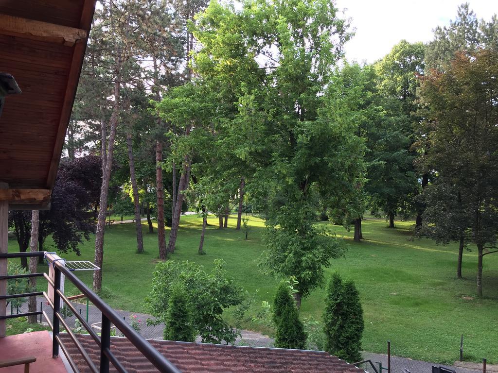 S' Centro - Park Apartments Kraljevo Zewnętrze zdjęcie