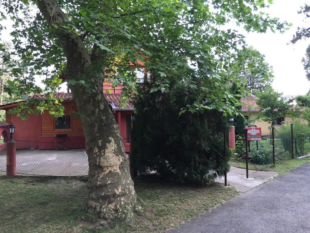 S' Centro - Park Apartments Kraljevo Zewnętrze zdjęcie
